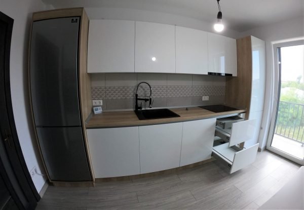mobila personalizata stejar