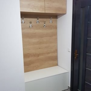 Mobilier pentru hol personalizat