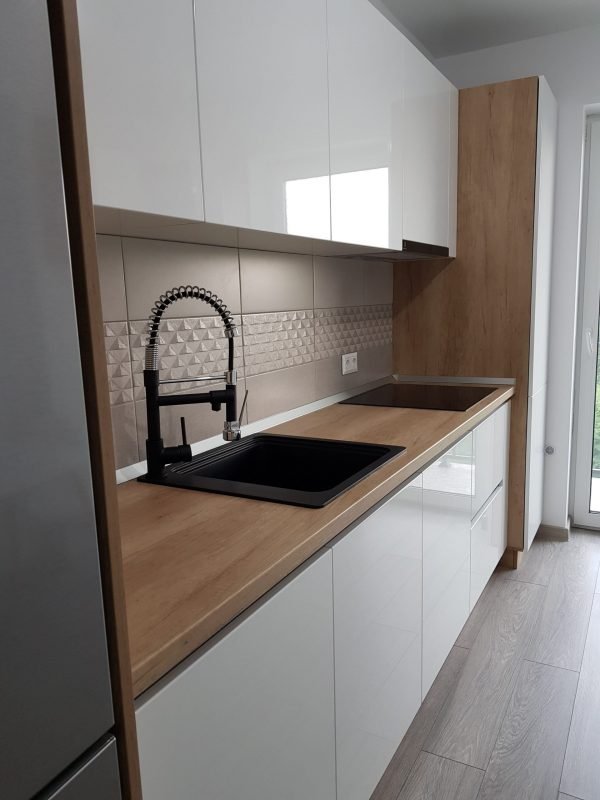 bucatarie personalizata MDF lucios