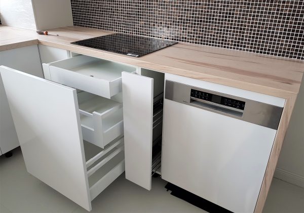 Mobilier bucatarie personalizat