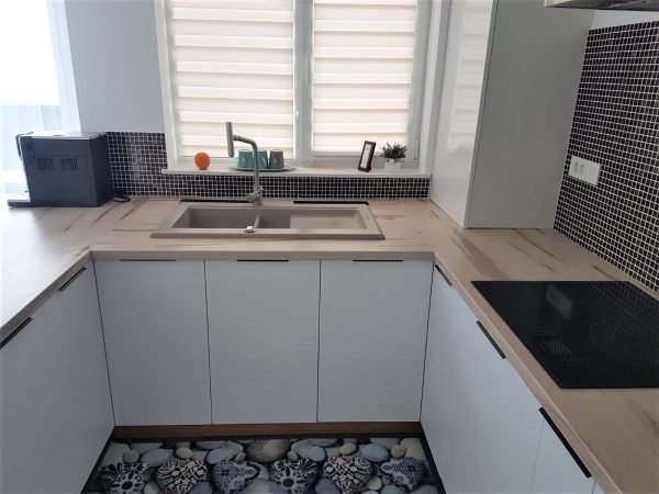 Mobilier bucatarie personalizat la comanda