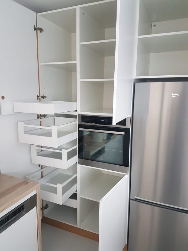 interior mobilier bucatarie la comanda
