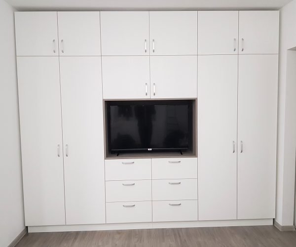 Dressing cu cadru TV