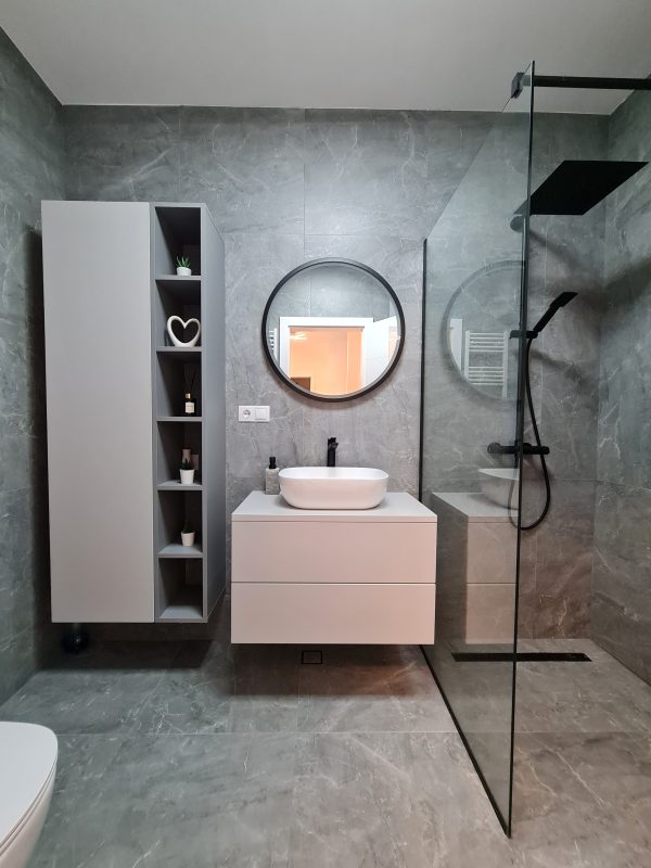 mobila la comanda baie MDF sertare tandem tip-on integrat Cluj