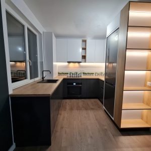 Bucatarie in forma de U personalizata USI MDF INFOLIAT NettFront Profile gola inferioare, maner frezat superior Iluminat LED FREZAT integrat cncwoodskills